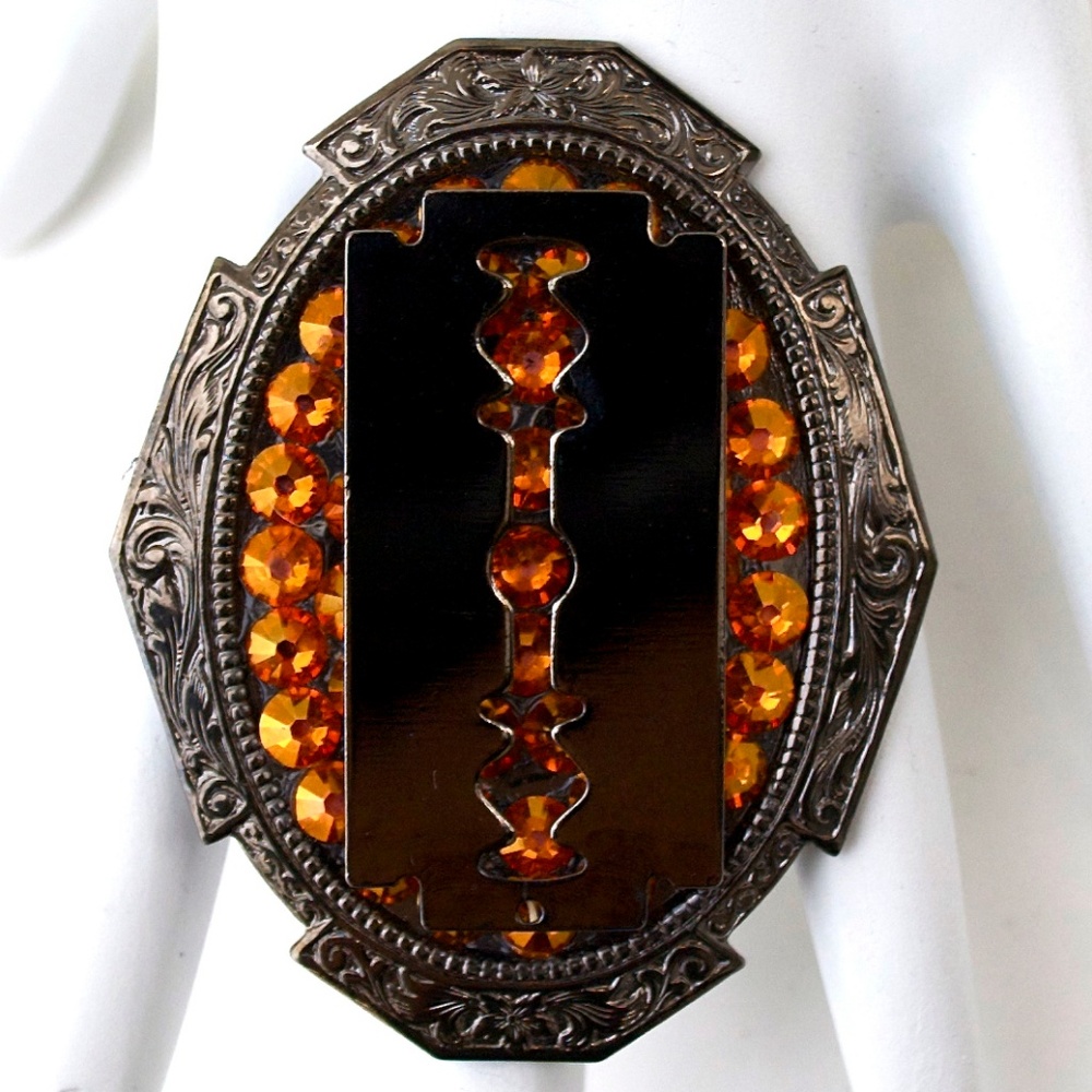 Magic Marigold Rhinestone Razor Ring - image 1